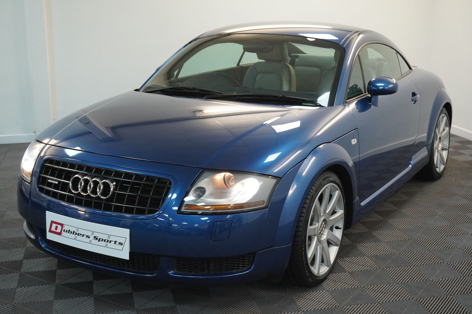 Used Audi TT 2003 for sale - 78206836: Photo 62