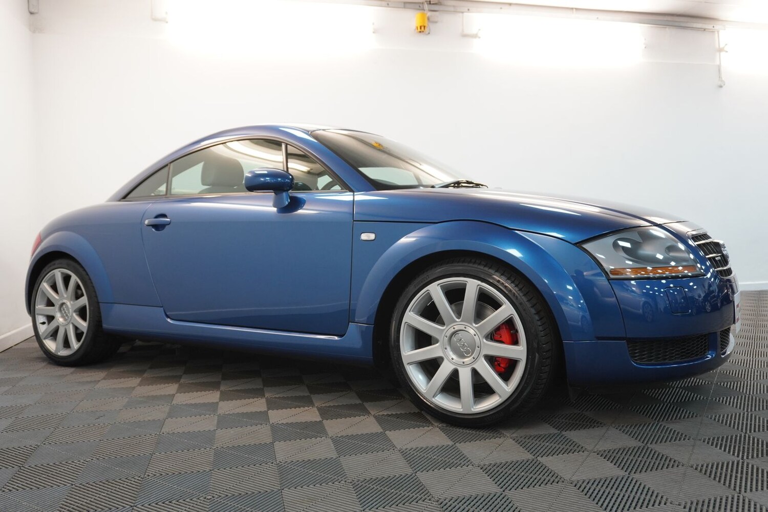 Used Audi TT 2003 for sale - 78206836: Photo 71