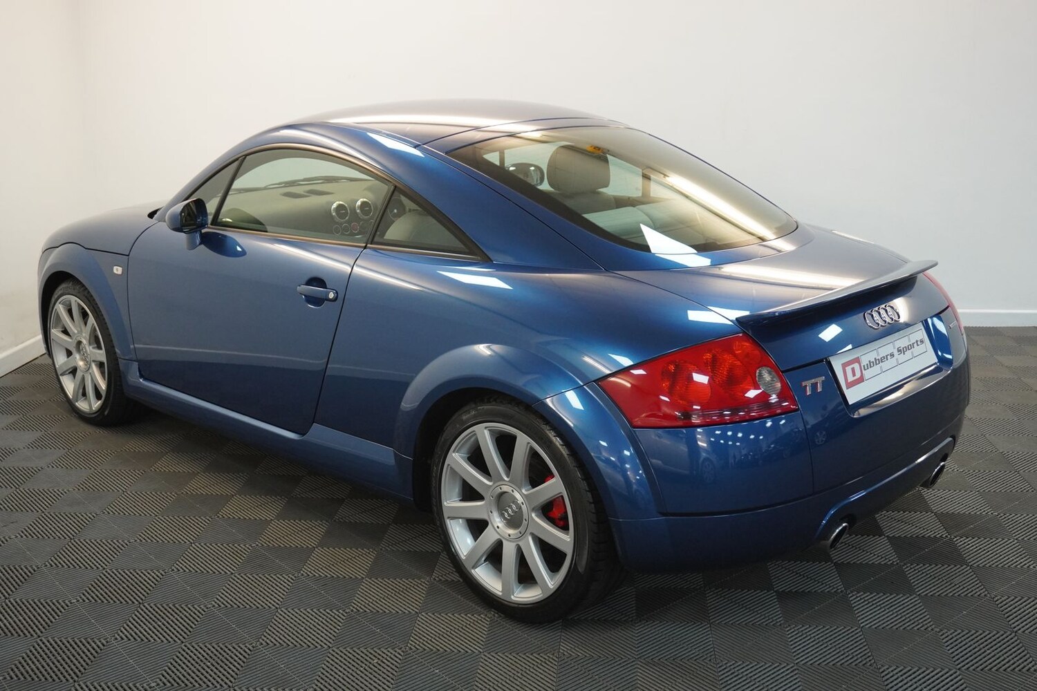 Used Audi TT 2003 for sale - 78206836: Photo 85