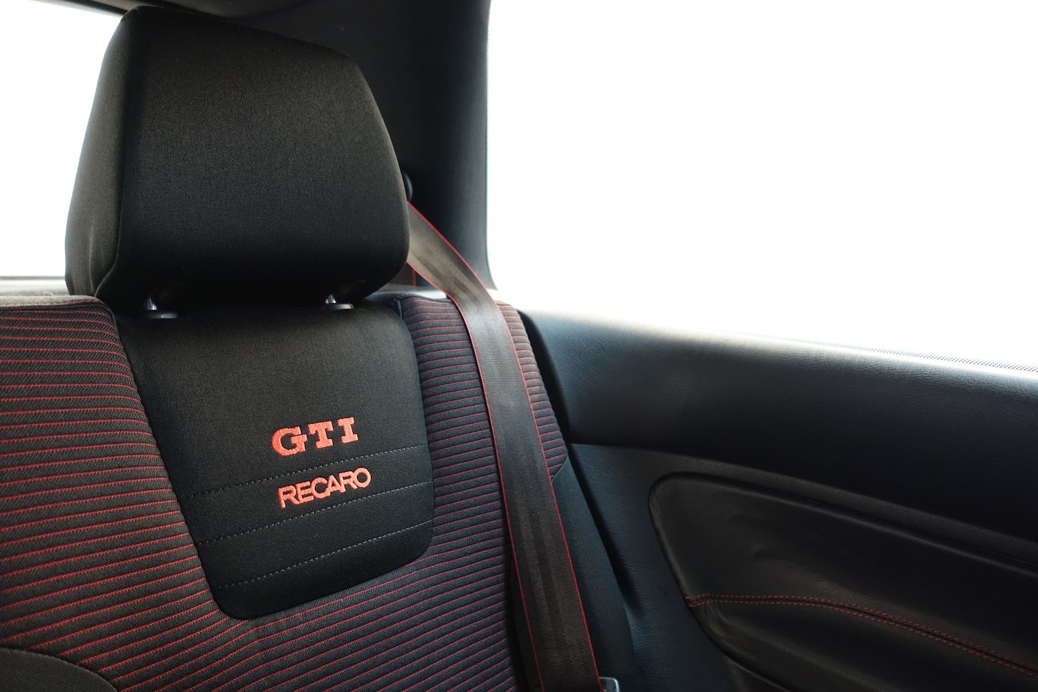 Used Volkswagen Golf 2002 for sale - 76731671: Photo 34