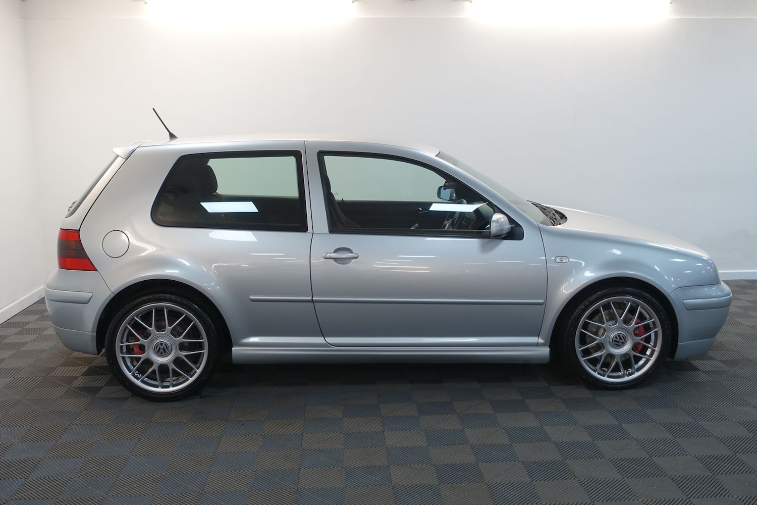 Used Volkswagen Golf 2002 for sale - 76731671: Photo 80