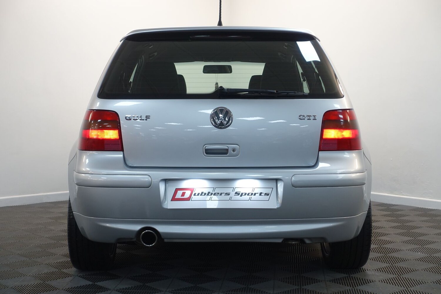 Used Volkswagen Golf 2002 for sale - 76731671: Photo 95