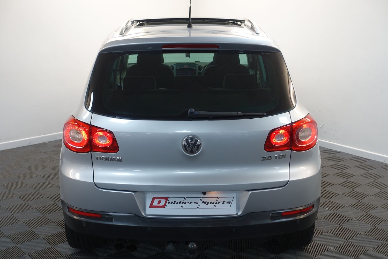 Used Volkswagen Tiguan 2008 for sale - 76731677: Photo 2