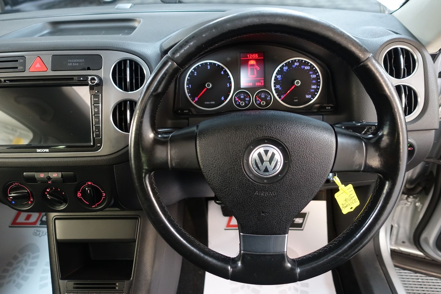 Used Volkswagen Tiguan 2008 for sale - 76731677: Photo 23