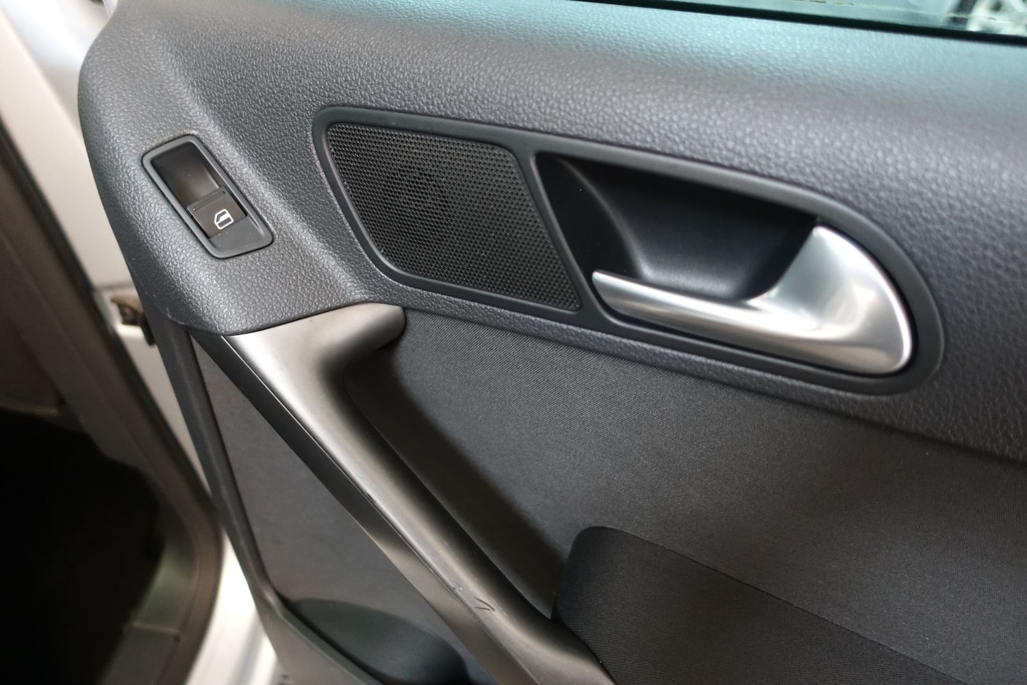 Used Volkswagen Tiguan 2008 for sale - 76731677: Photo 27