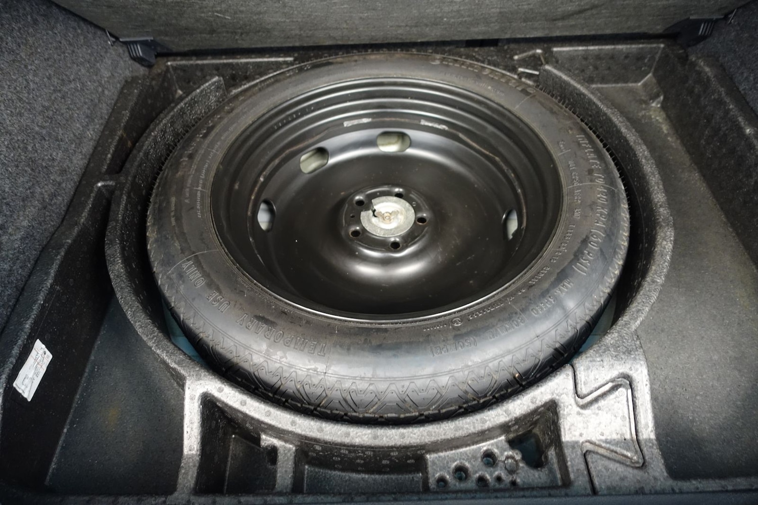 Used Volkswagen Tiguan 2008 for sale - 76731677: Photo 28