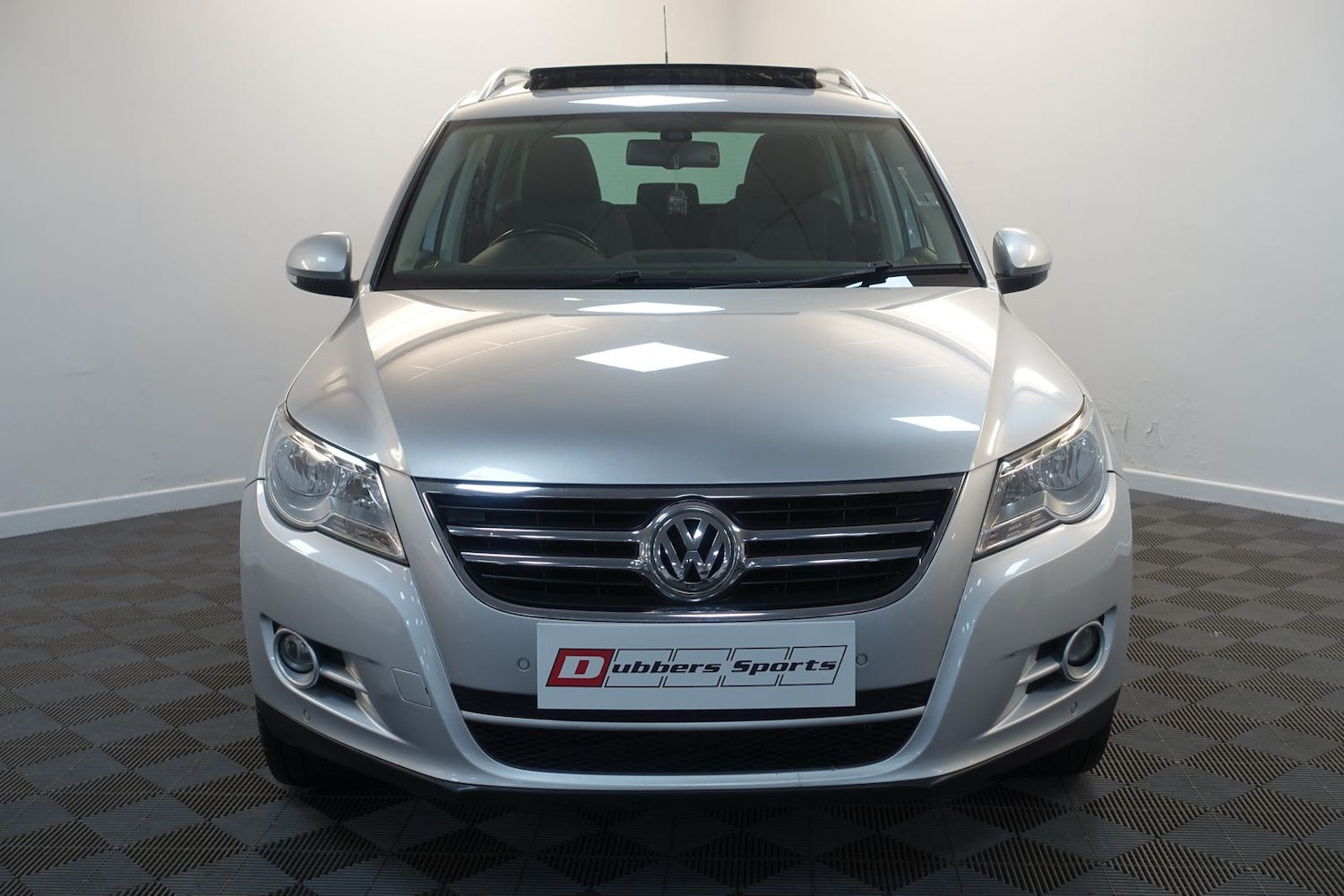 Used Volkswagen Tiguan 2008 for sale - 76731677: Photo 41