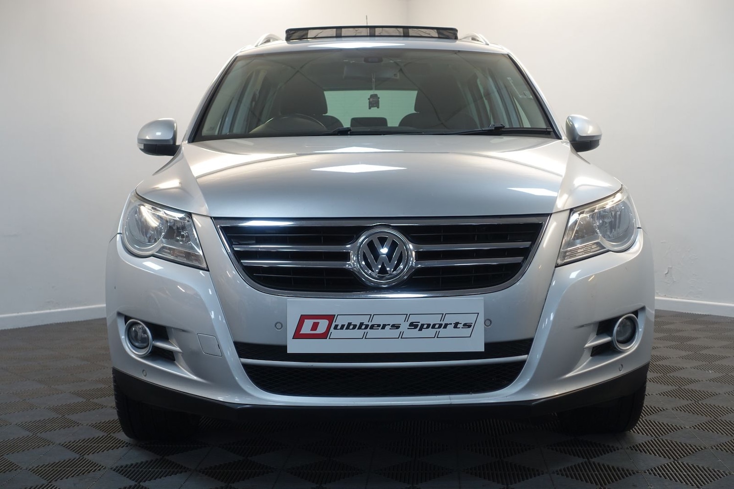 Used Volkswagen Tiguan 2008 for sale - 76731677: Photo 42