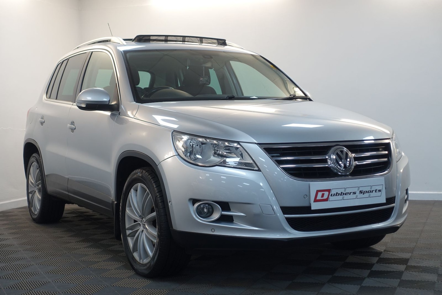 Used Volkswagen Tiguan 2008 for sale - 76731677: Photo 44