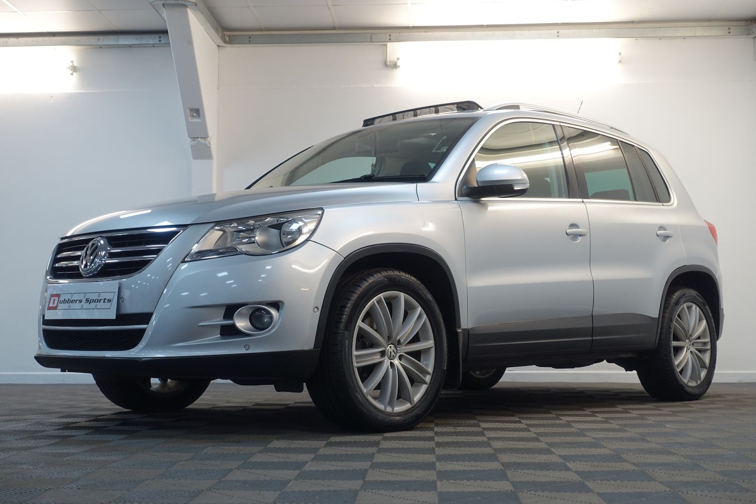 Used Volkswagen Tiguan 2008 for sale - 76731677: Photo 49
