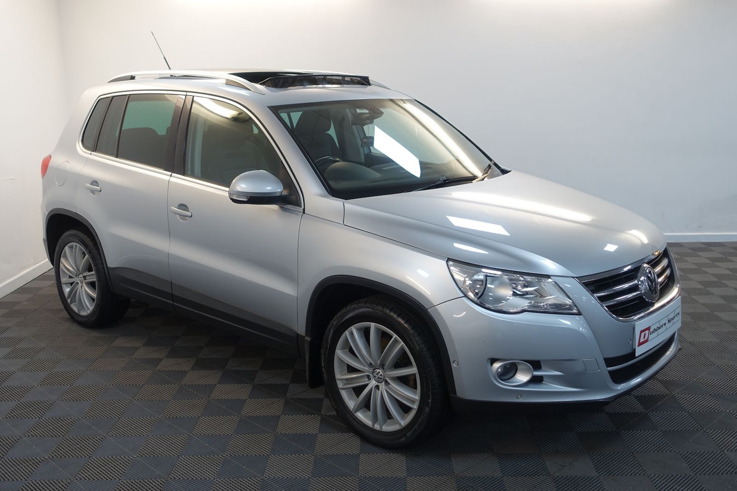 Used Volkswagen Tiguan 2008 for sale - 76731677: Photo 51