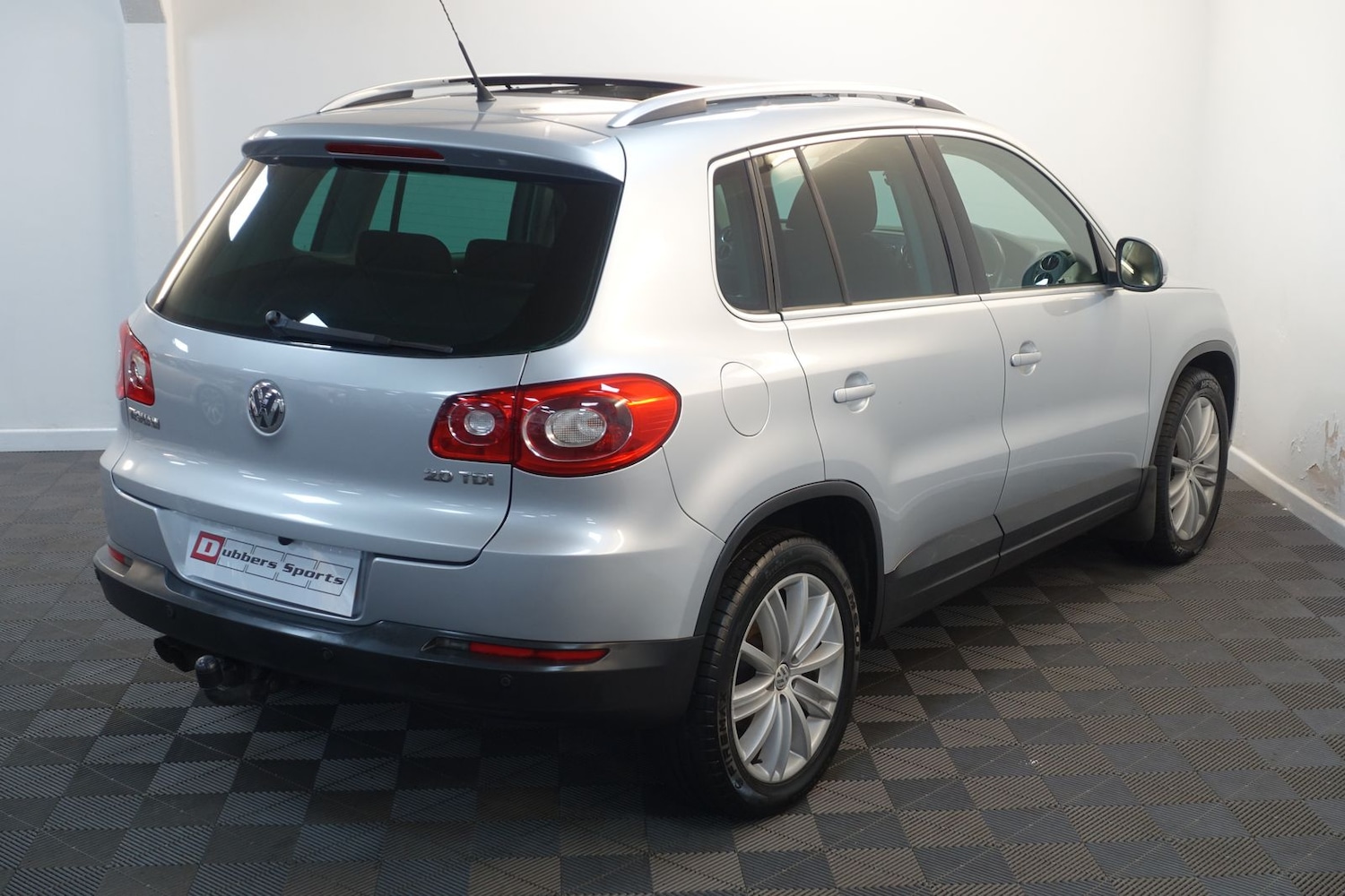 Used Volkswagen Tiguan 2008 for sale - 76731677: Photo 6