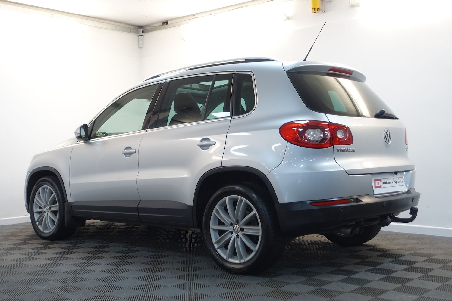 Used Volkswagen Tiguan 2008 for sale - 76731677: Photo 76