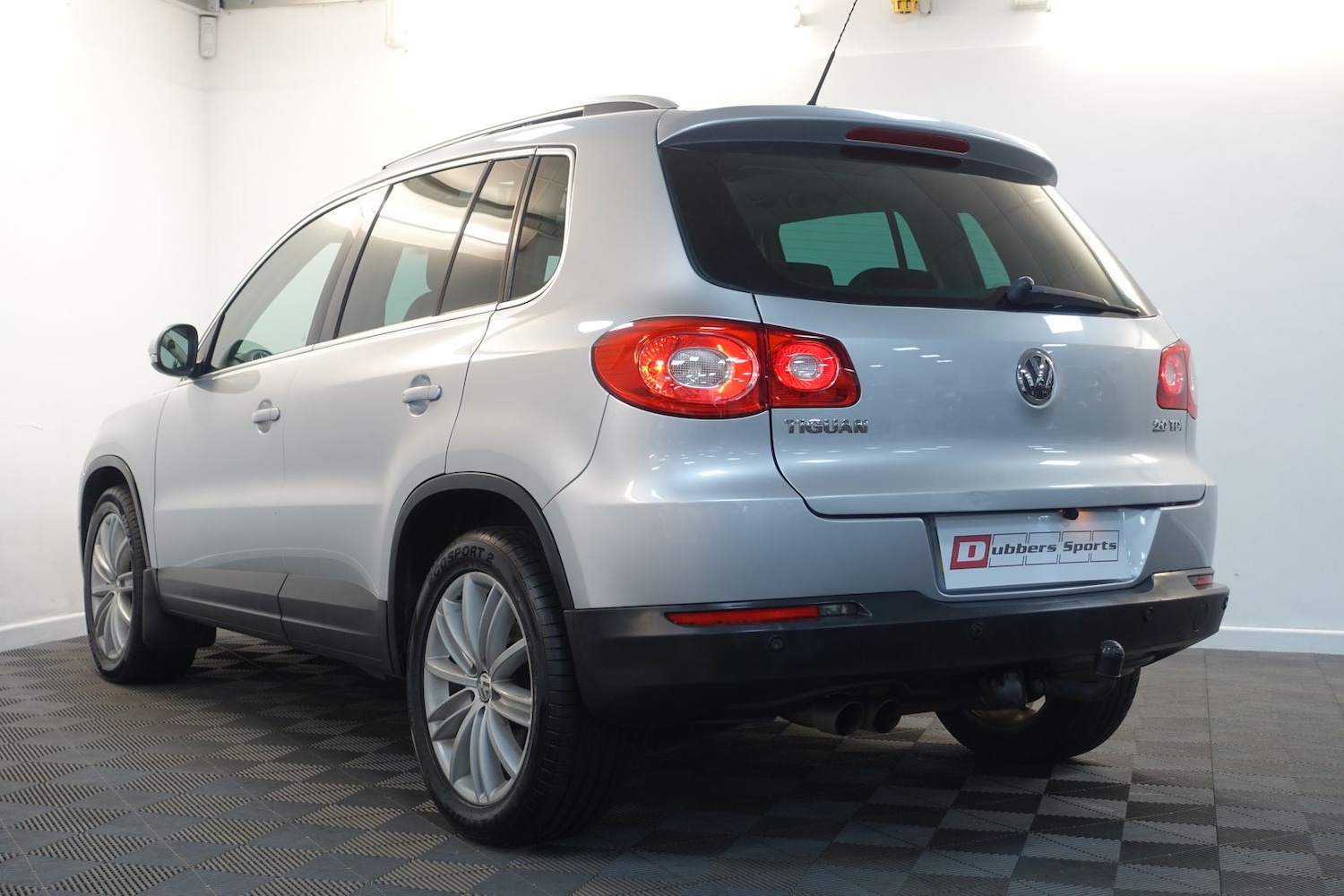 Used Volkswagen Tiguan 2008 for sale - 76731677: Photo 92
