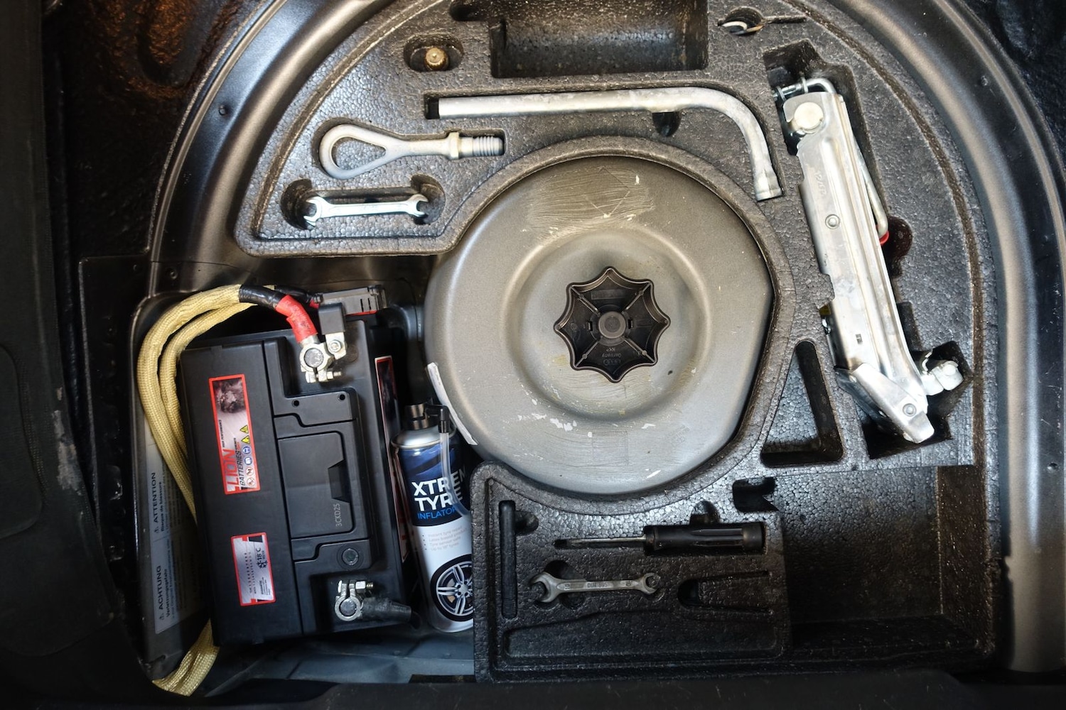 Used Audi TT 2004 for sale - 75891837: Photo 37