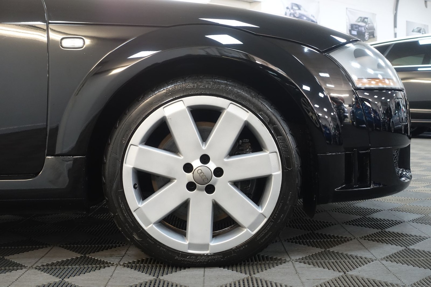 Used Audi TT 2004 for sale - 75891837: Photo 46