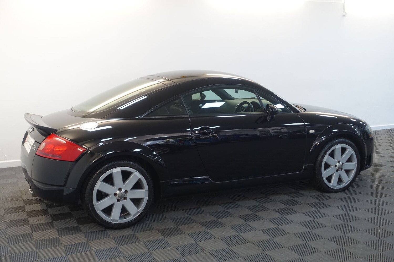 Used Audi TT 2004 for sale - 75891837: Photo 81