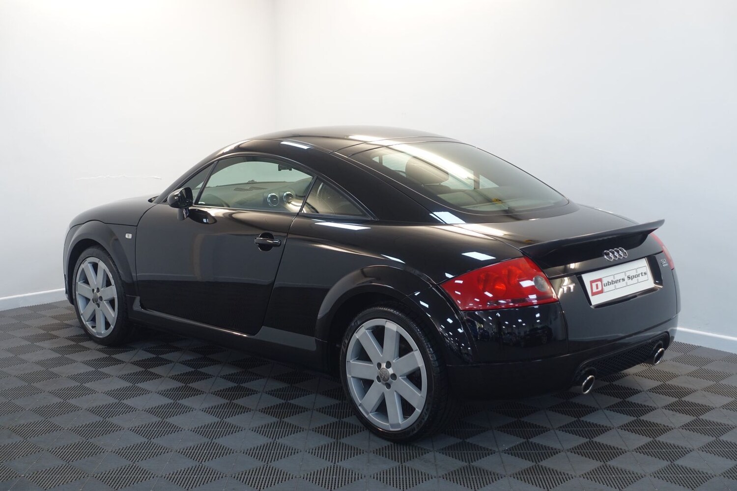 Used Audi TT 2004 for sale - 75891837: Photo 87
