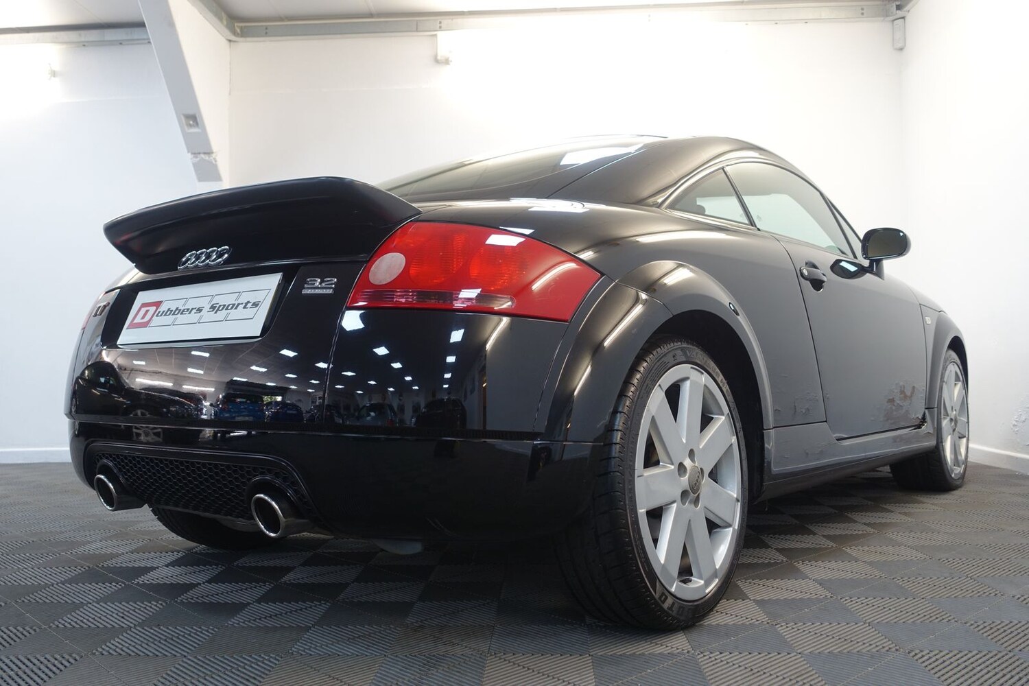 Used Audi TT 2004 for sale - 75891837: Photo 96
