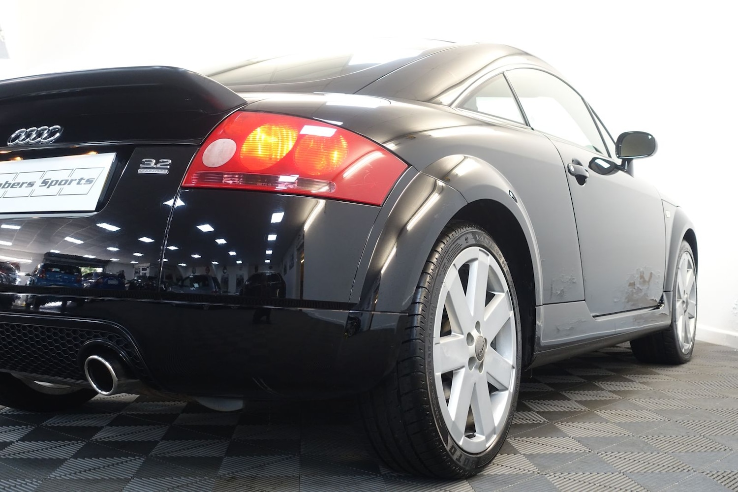 Used Audi TT 2004 for sale - 75891837: Photo 99