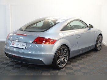 Used Audi TT 2010 for sale - 76648137: Photo