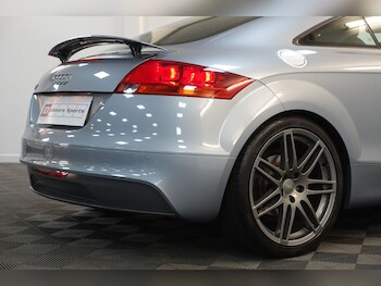 Used Audi TT 2010 for sale - 76648137: Photo