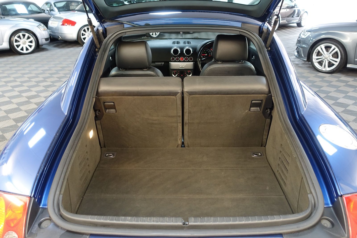 Vehicle 28