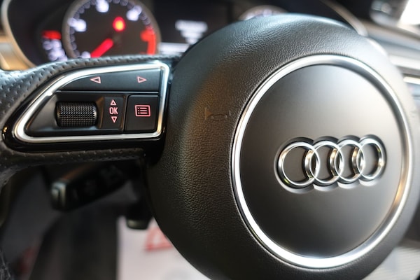 Used Audi A6 Saloon 2013 for sale - 76154586: Photo 31