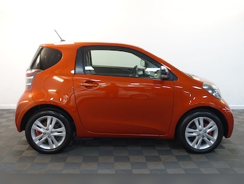 Used Toyota IQ 2011 for sale - 77442726: Photo