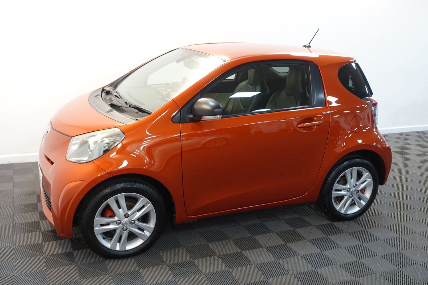 Used Toyota IQ 2011 for sale - 77442726: Photo 76