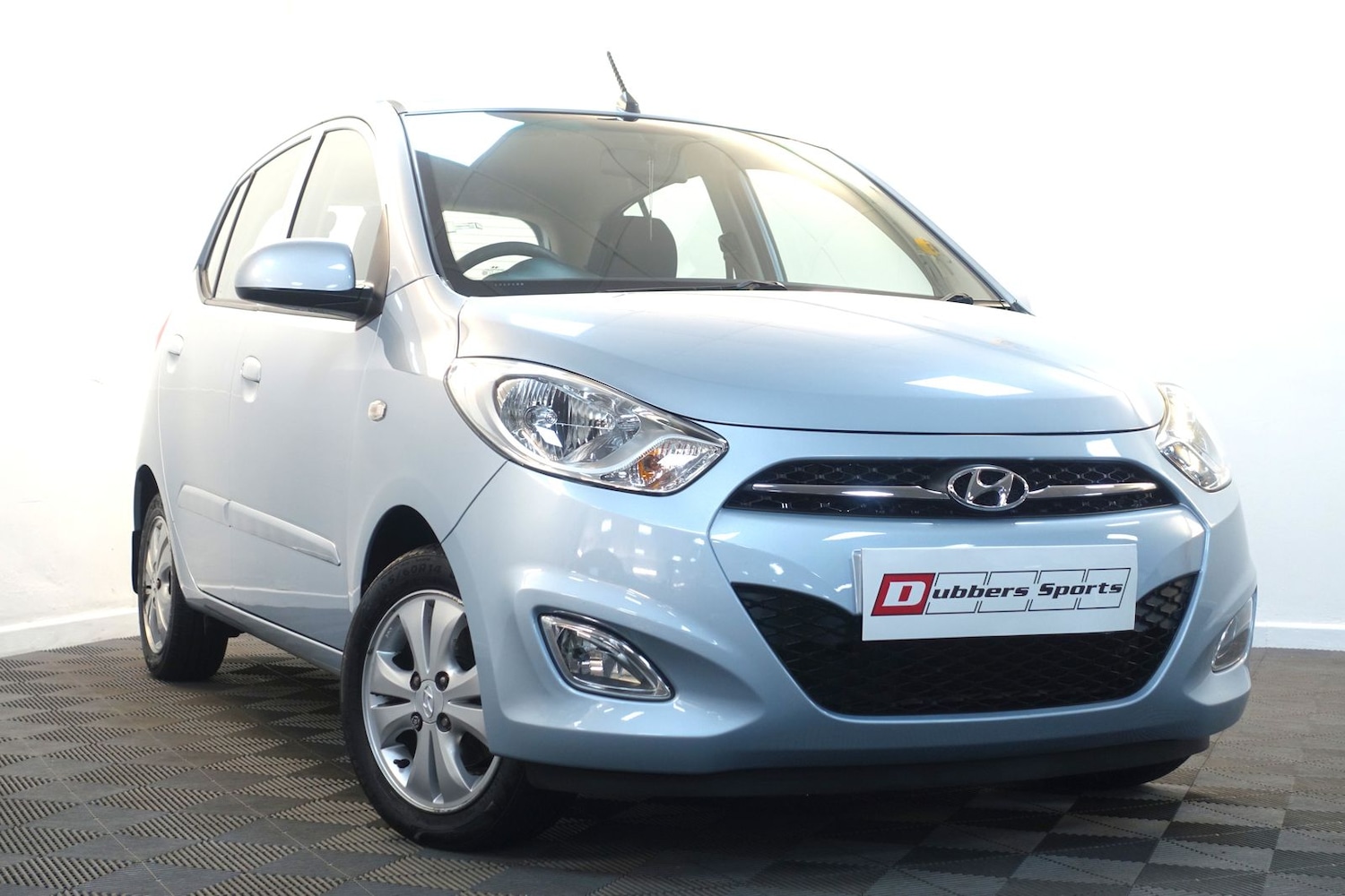 Used Hyundai i10 2012 for sale - 76338684: Photo 1