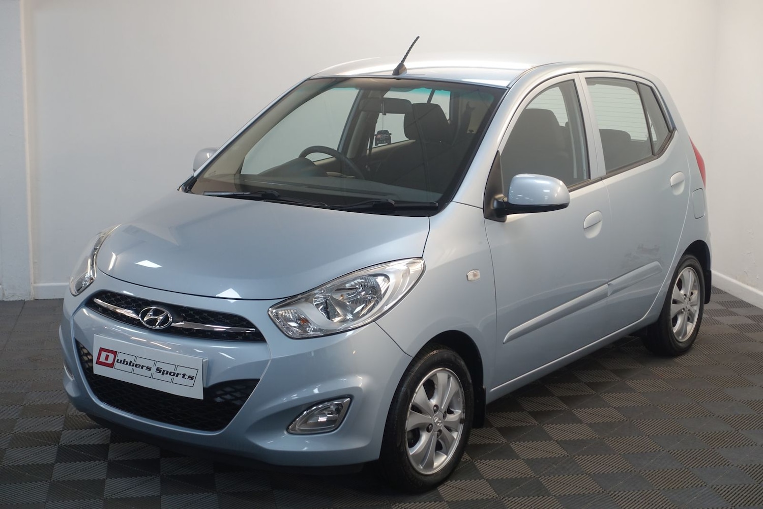 Used Hyundai i10 2012 for sale - 76338684: Photo 11