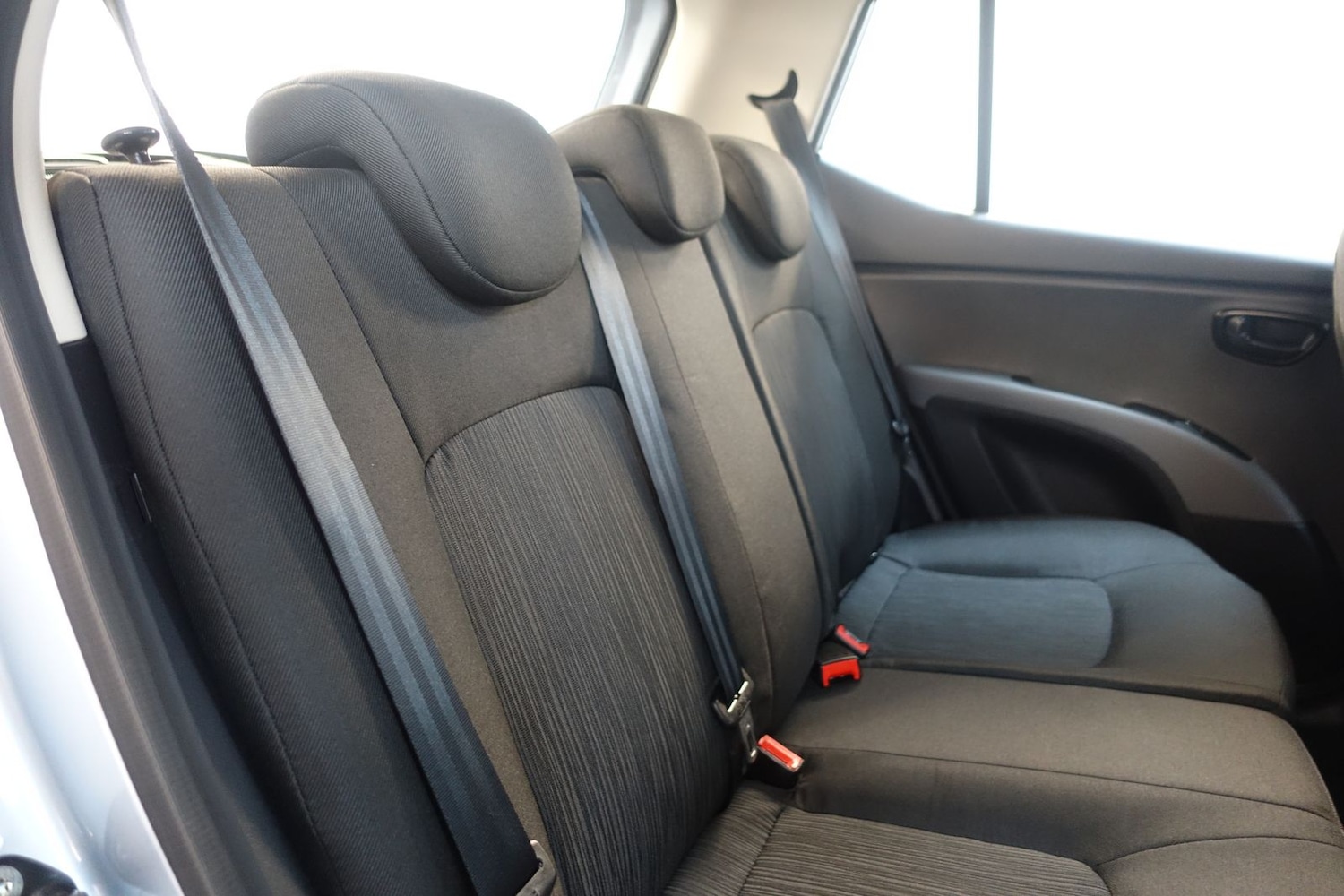 Used Hyundai i10 2012 for sale - 76338684: Photo 22