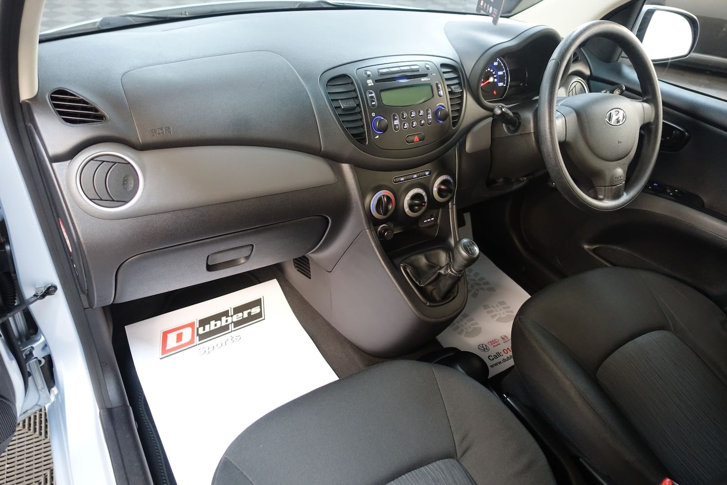 Used Hyundai i10 2012 for sale - 76338684: Photo 37