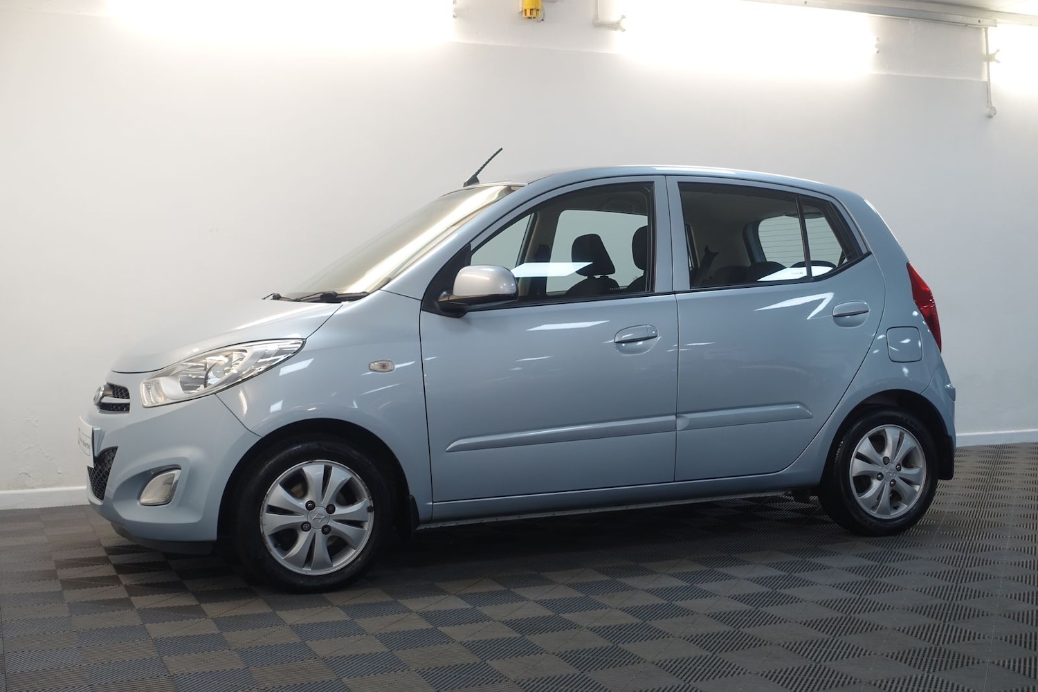 Used Hyundai i10 2012 for sale - 76338684: Photo 57