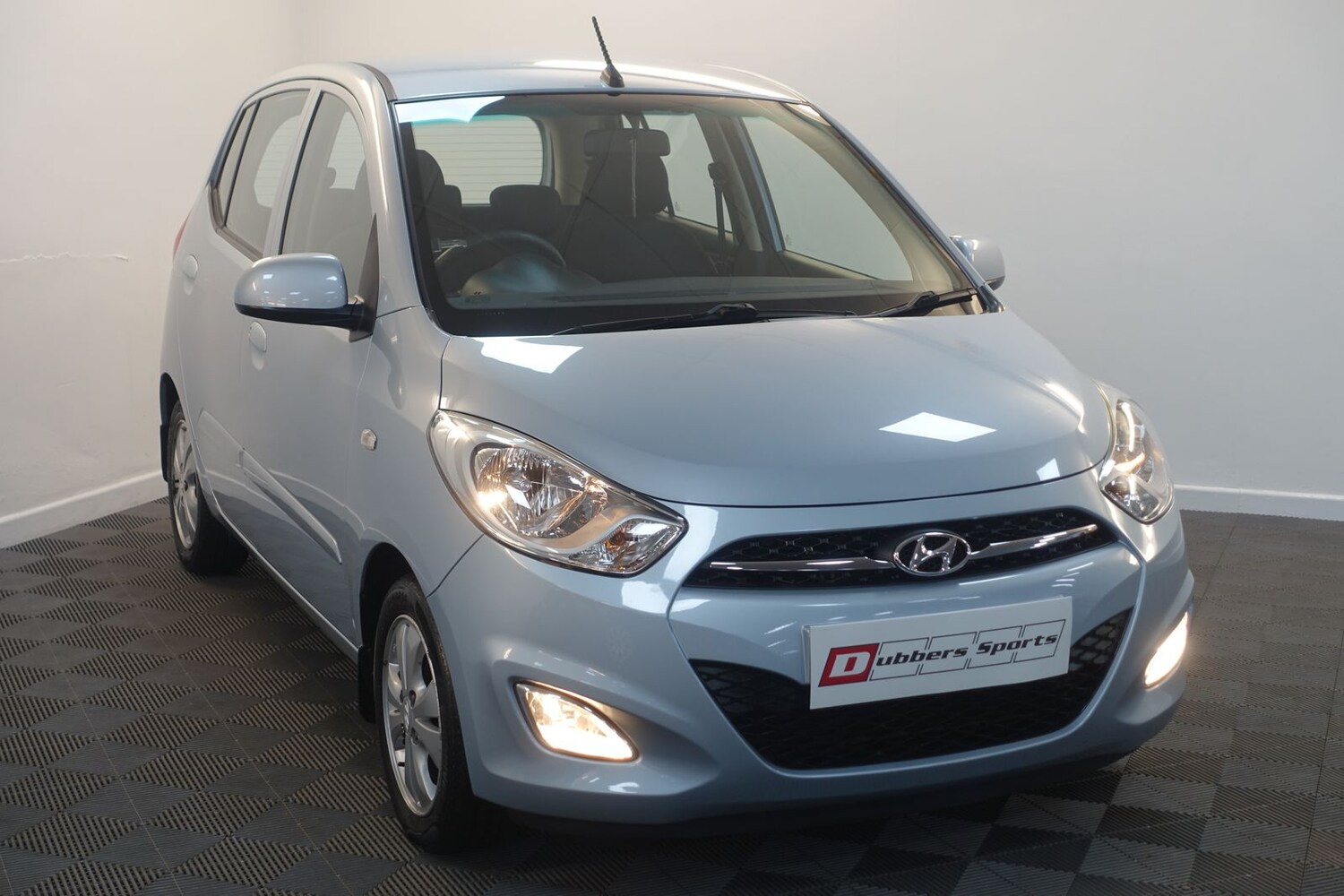 Used Hyundai i10 2012 for sale - 76338684: Photo 87