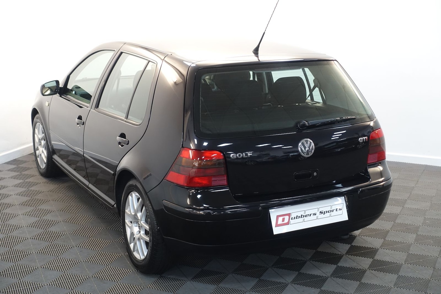 Used Volkswagen Golf 2003 for sale - 76614280: Photo 10