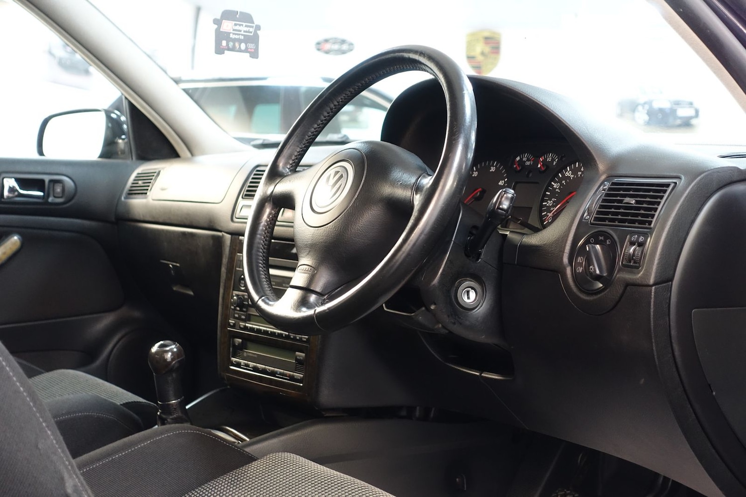 Used Volkswagen Golf 2003 for sale - 76614280: Photo 33