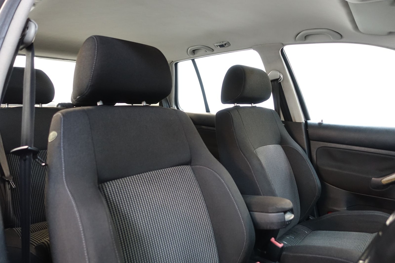 Used Volkswagen Golf 2003 for sale - 76614280: Photo 34