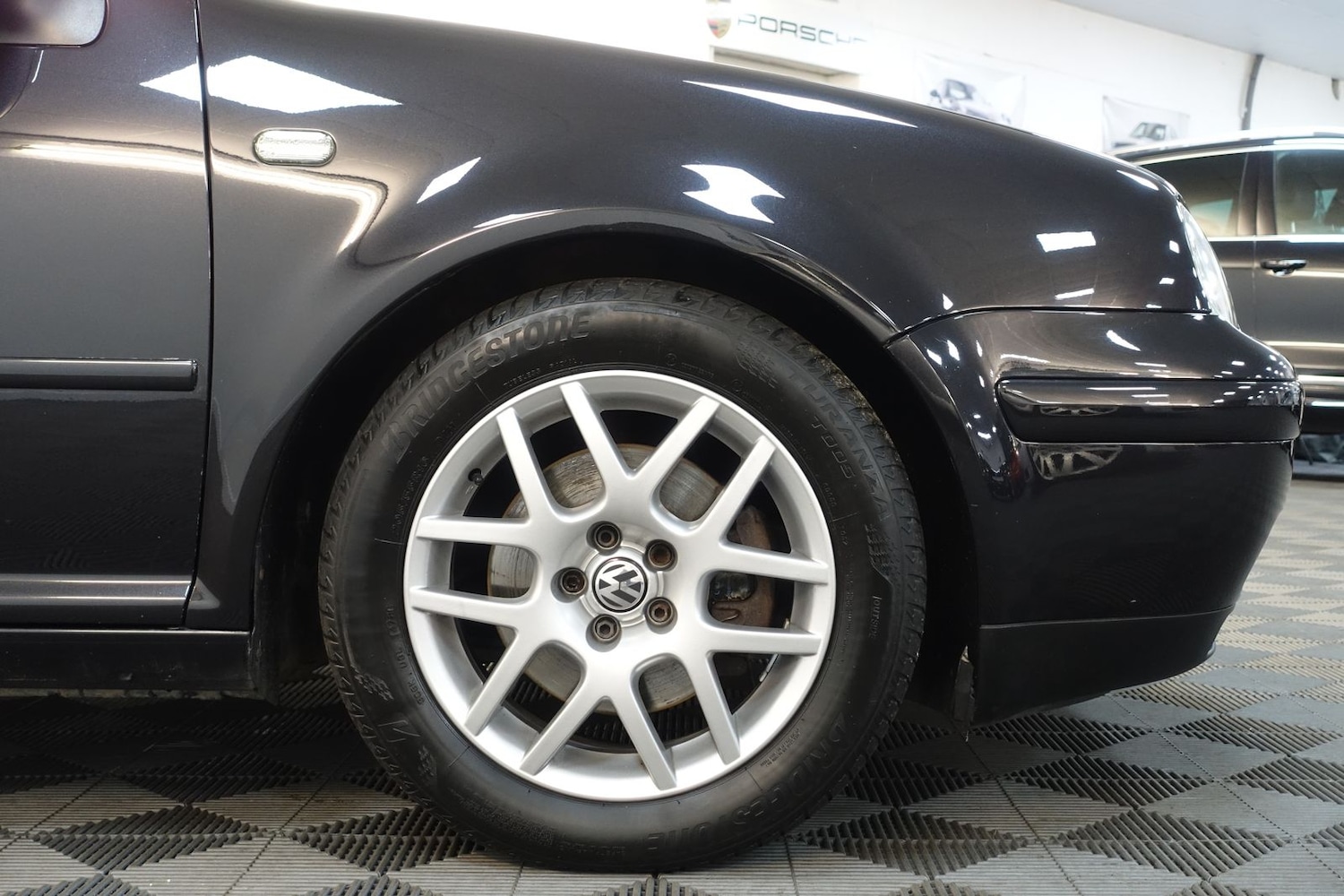 Used Volkswagen Golf 2003 for sale - 76614280: Photo 41