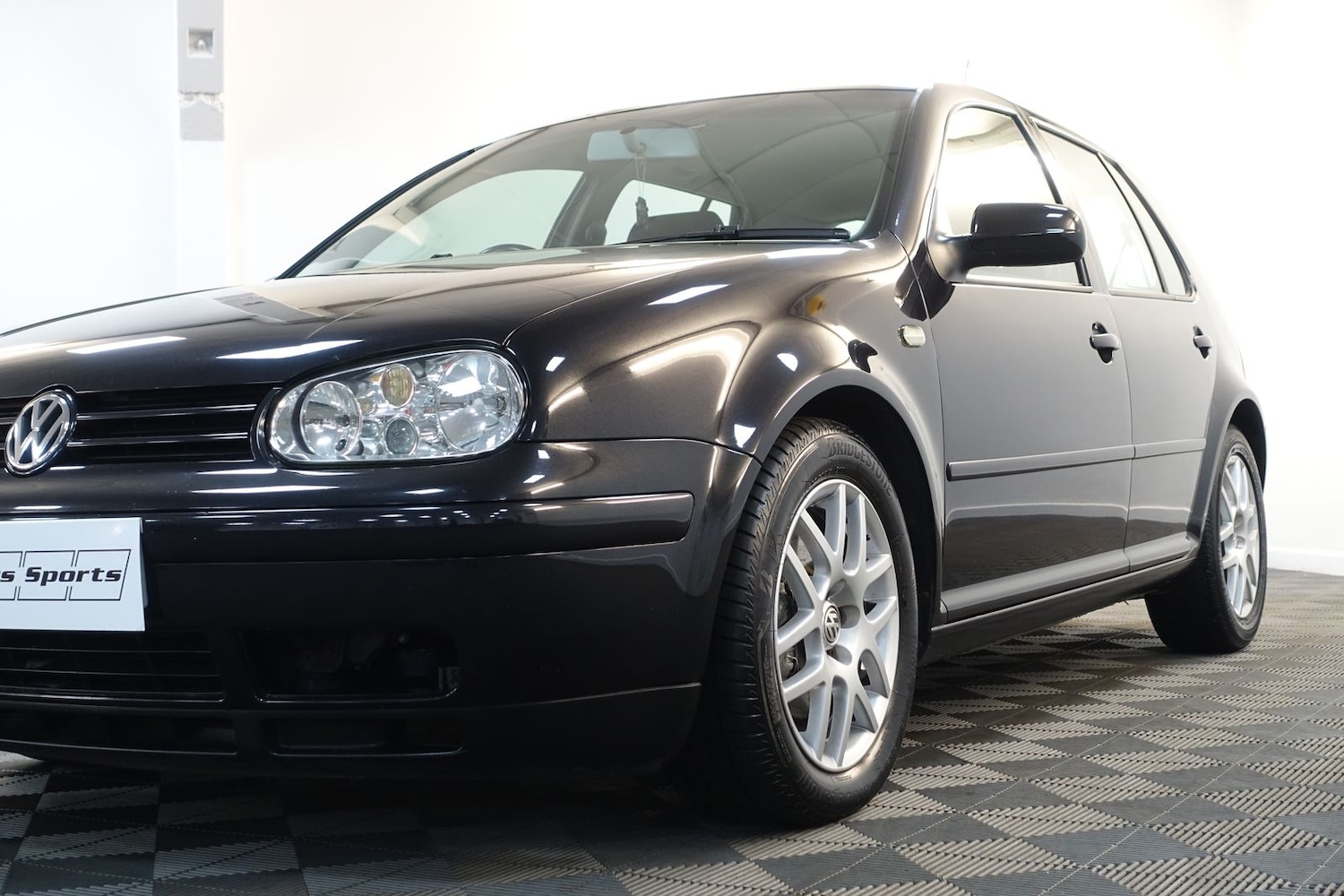 Used Volkswagen Golf 2003 for sale - 76614280: Photo 65