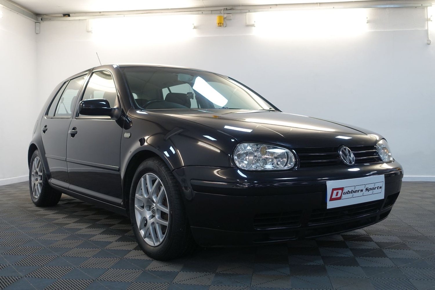 Used Volkswagen Golf 2003 for sale - 76614280: Photo 68