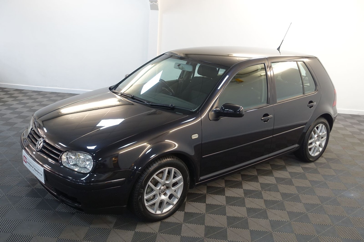 Used Volkswagen Golf 2003 for sale - 76614280: Photo 69