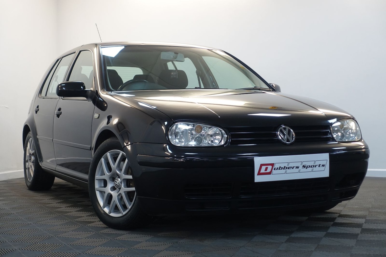 Used Volkswagen Golf 2003 for sale - 76614280: Photo 70