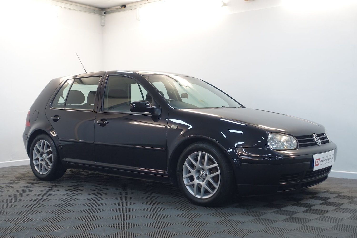 Used Volkswagen Golf 2003 for sale - 76614280: Photo 77