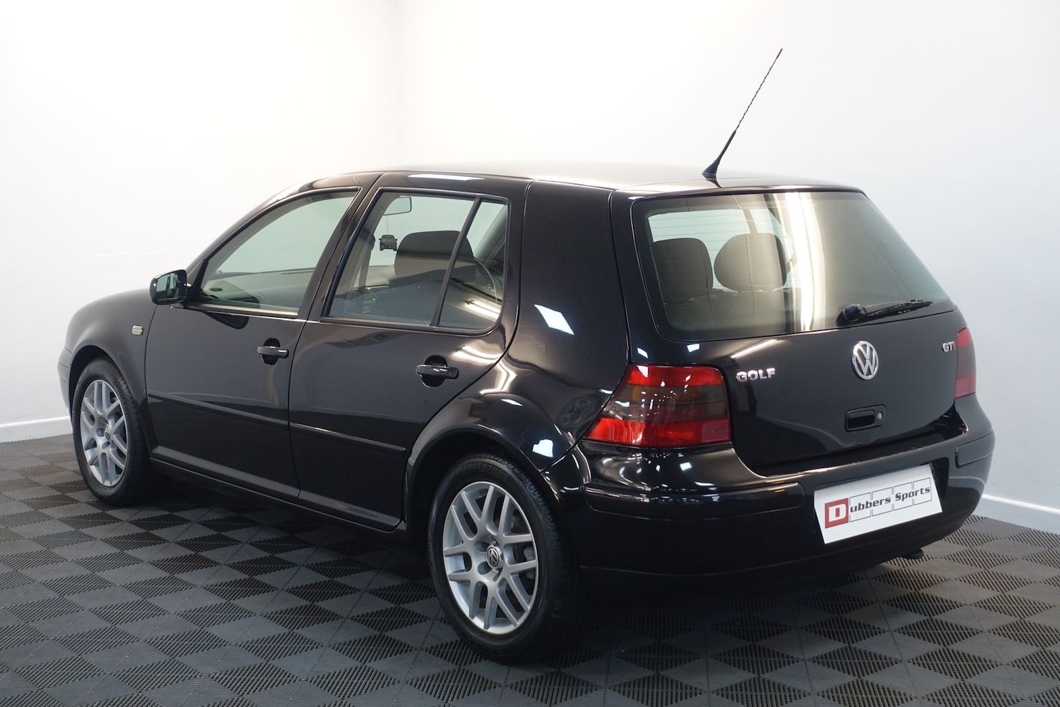 Used Volkswagen Golf 2003 for sale - 76614280: Photo 84