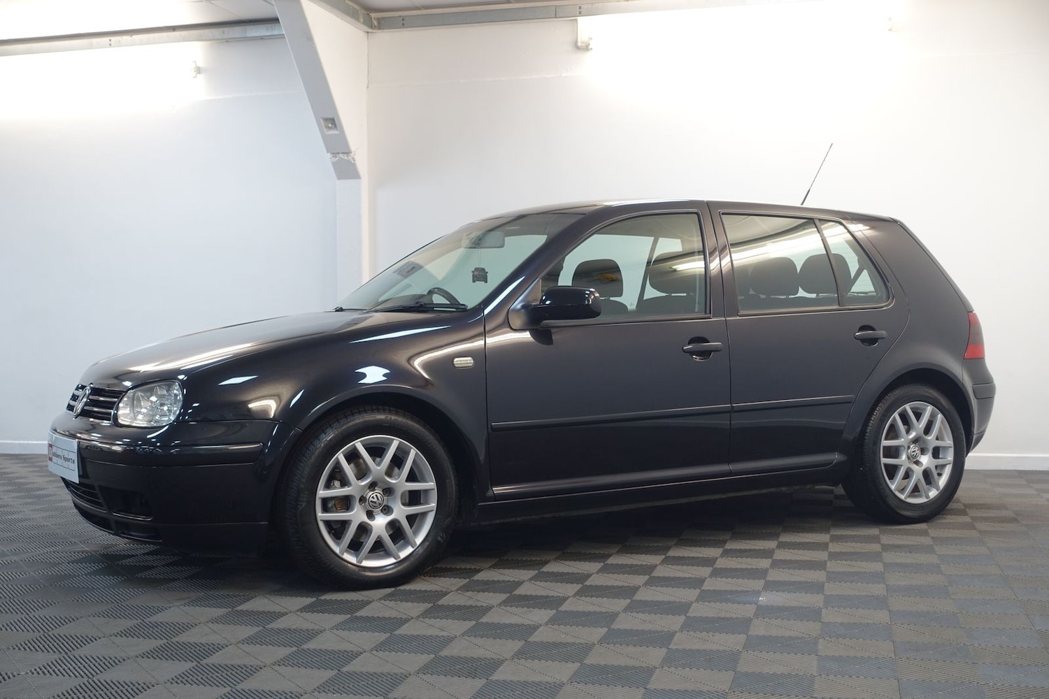 Used Volkswagen Golf 2003 for sale - 76614280: Photo 9