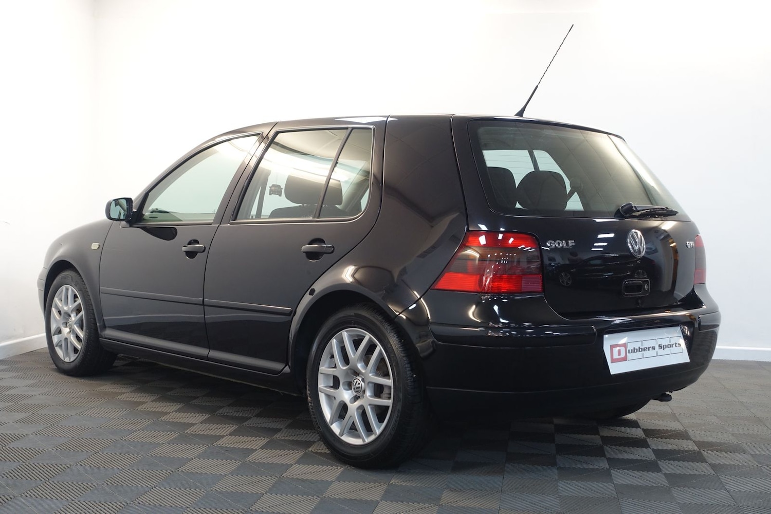Used Volkswagen Golf 2003 for sale - 76614280: Photo 93
