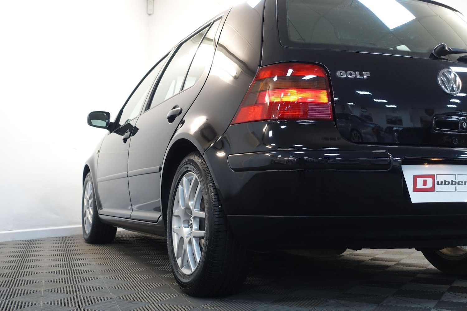 Used Volkswagen Golf 2003 for sale - 76614280: Photo 98