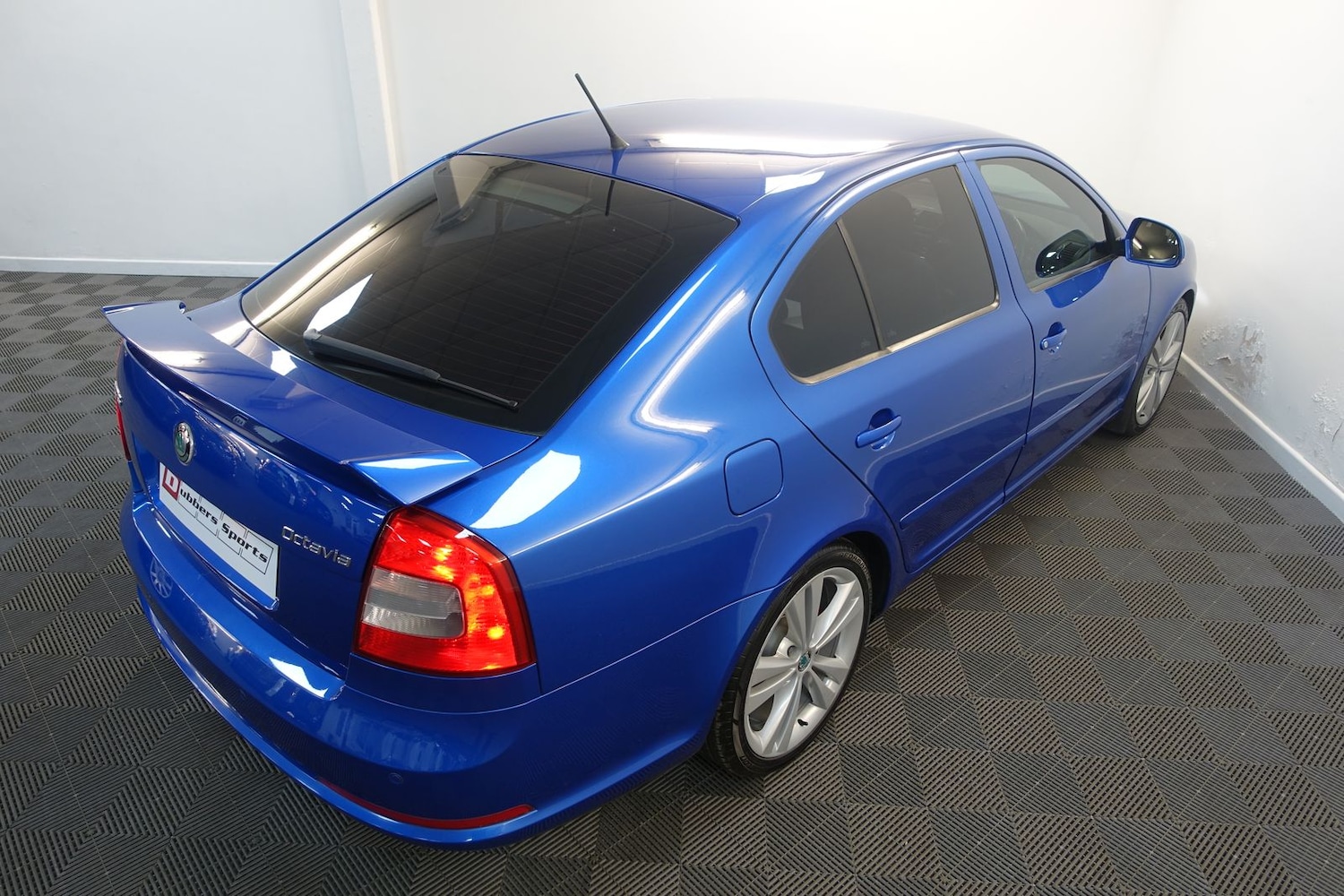 Vehicle 95